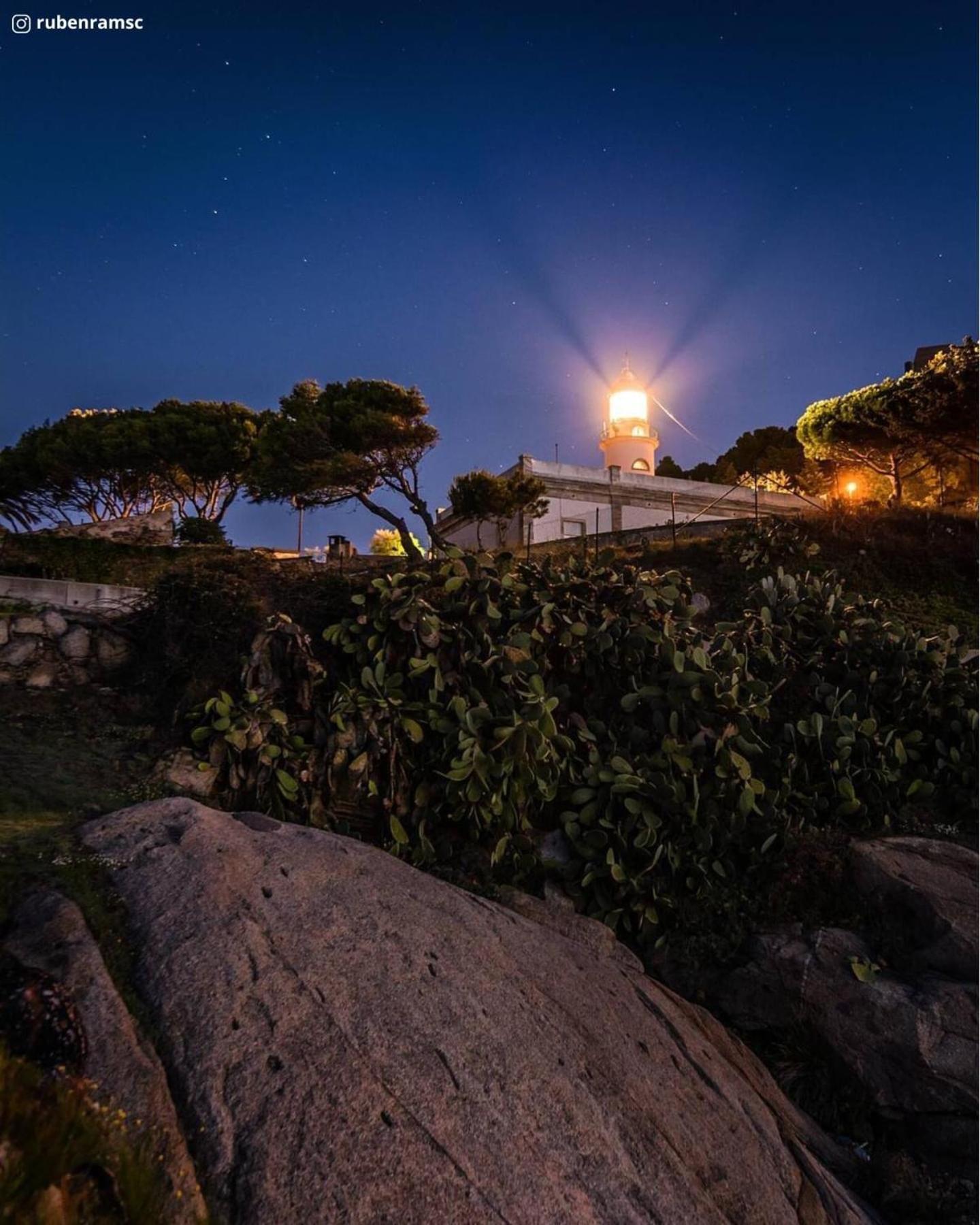 Magnifique Appartement En Front De Mer, Caneylles Roses Esterno foto